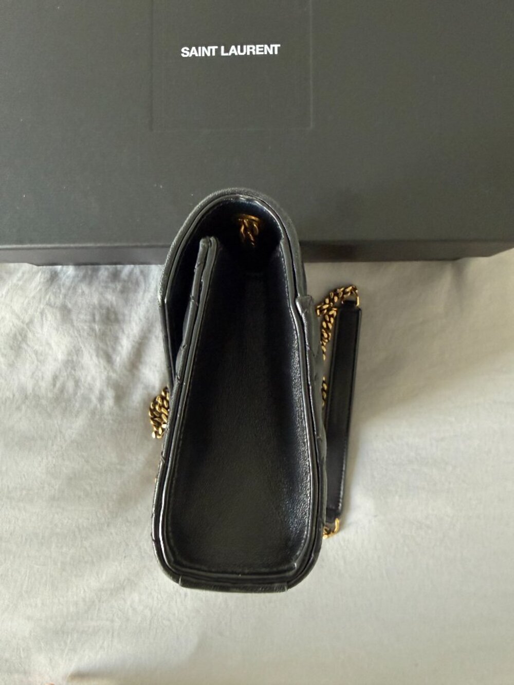 YSL Envelope Bag, Small — Black Matelassé Lambskin - Picture 4 of 6